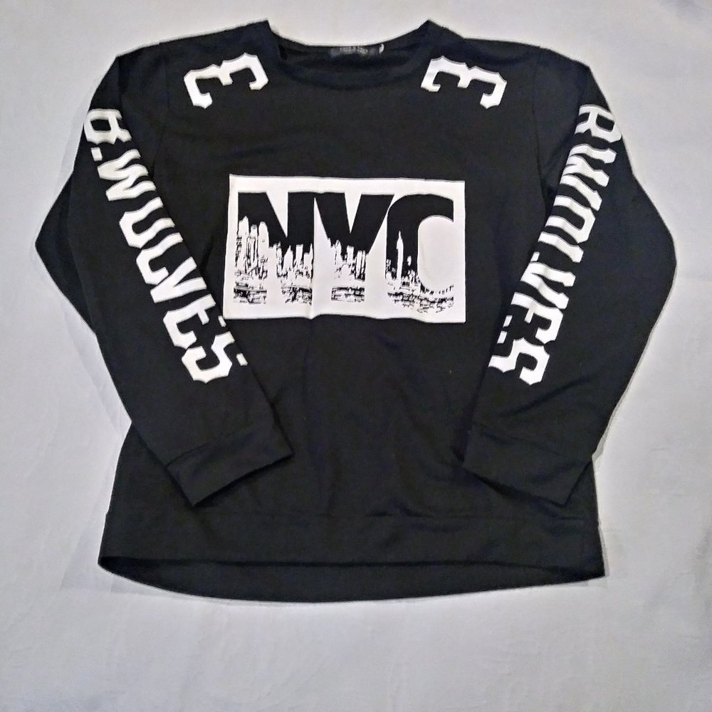 NYC B.Wolves Long sleeve semi sweatshirt top (med)